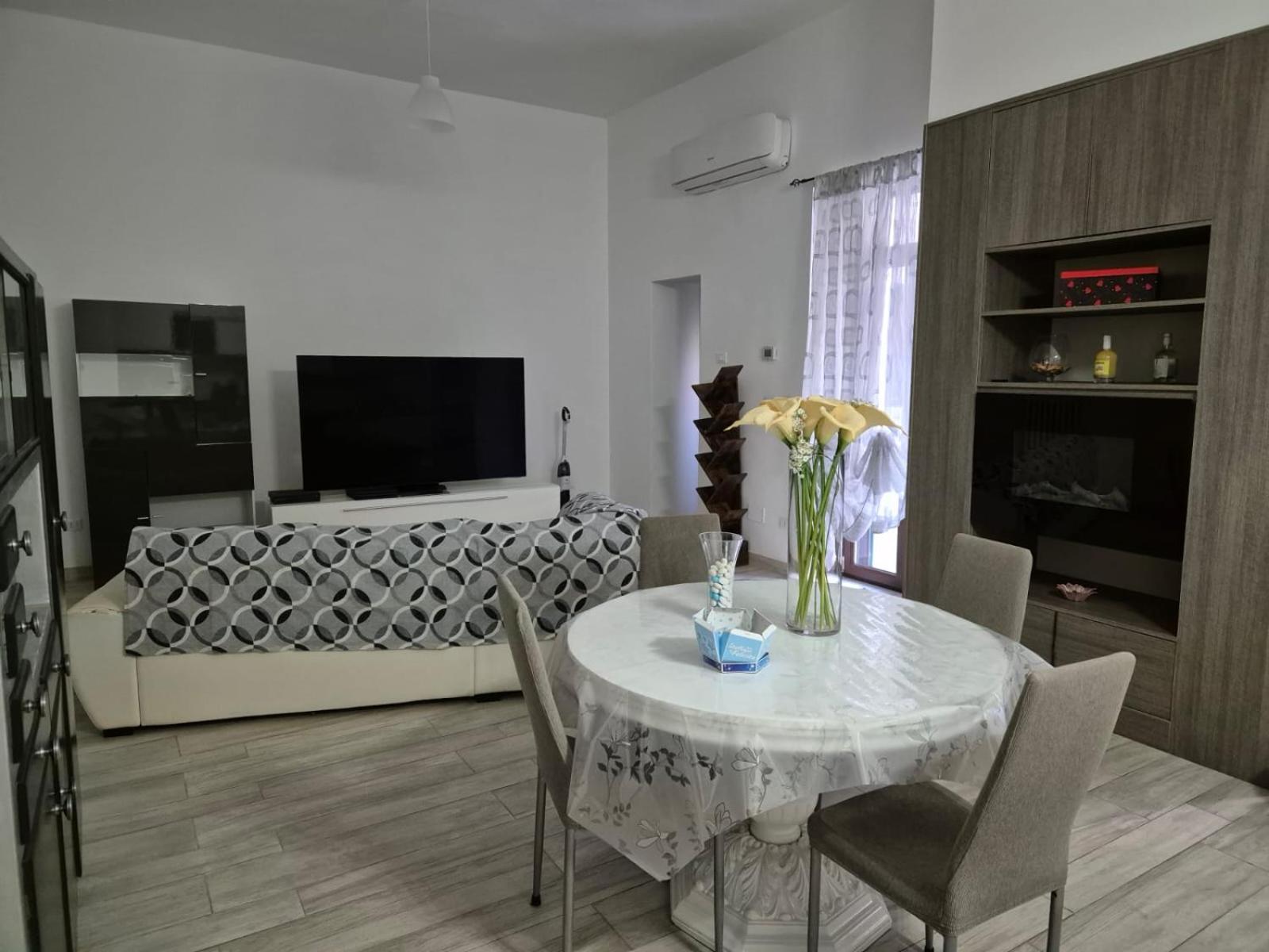 Residenza La Torre Lägenhet Foggia Exteriör bild